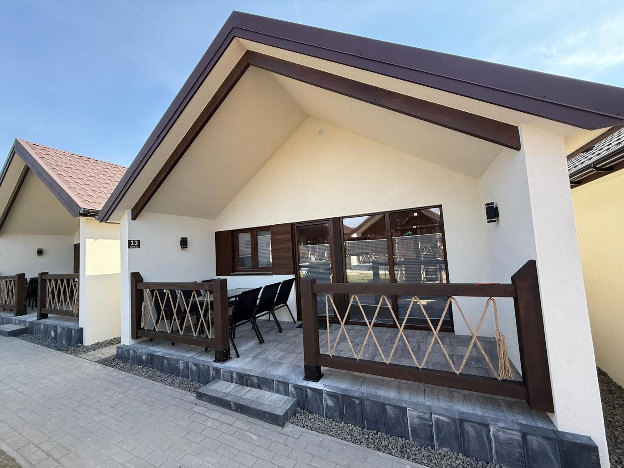 Osrodek Wczasowy Amelia Hotel Jarosławiec Eksteriør billede